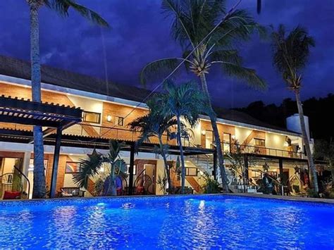 Top Hotels in Calapan from $35 .